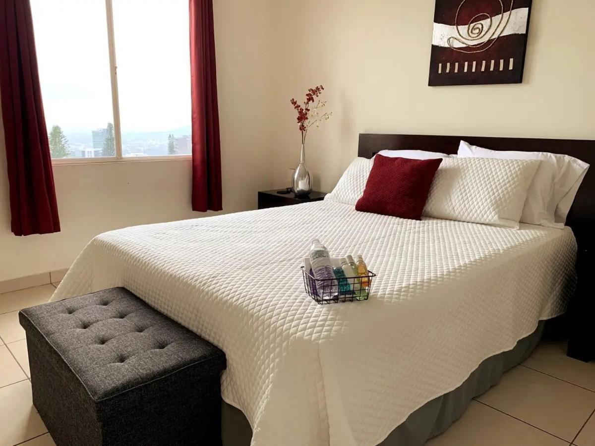 Beautiful Apartment, Terrace With Incredible View, 3 Bdr, Escalon, Exclusive, Secure 산살바도르 외부 사진