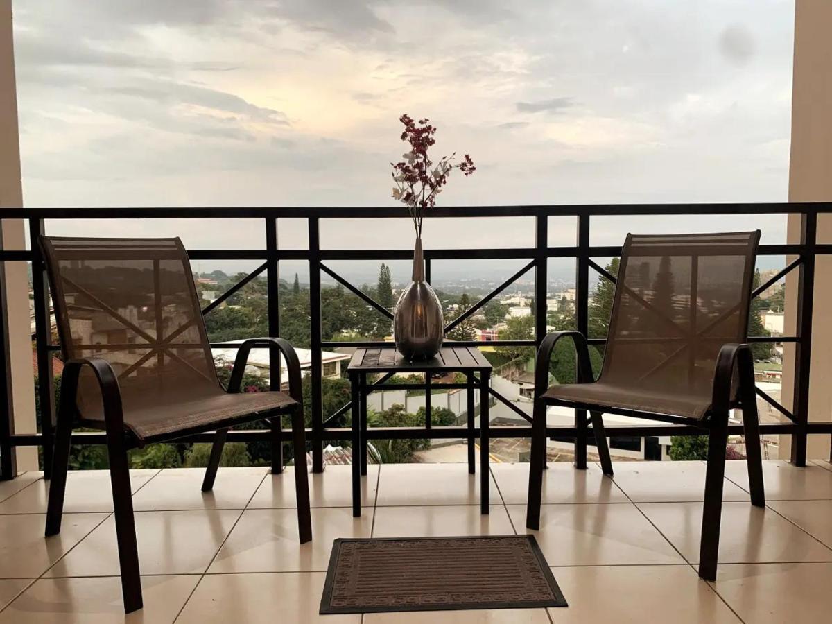 Beautiful Apartment, Terrace With Incredible View, 3 Bdr, Escalon, Exclusive, Secure 산살바도르 외부 사진